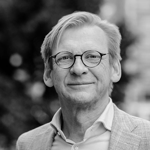 Prof. Piet Eichholtz